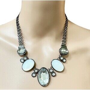 Gray Stone Vintage style 18-21”‎ Necklace NWOT